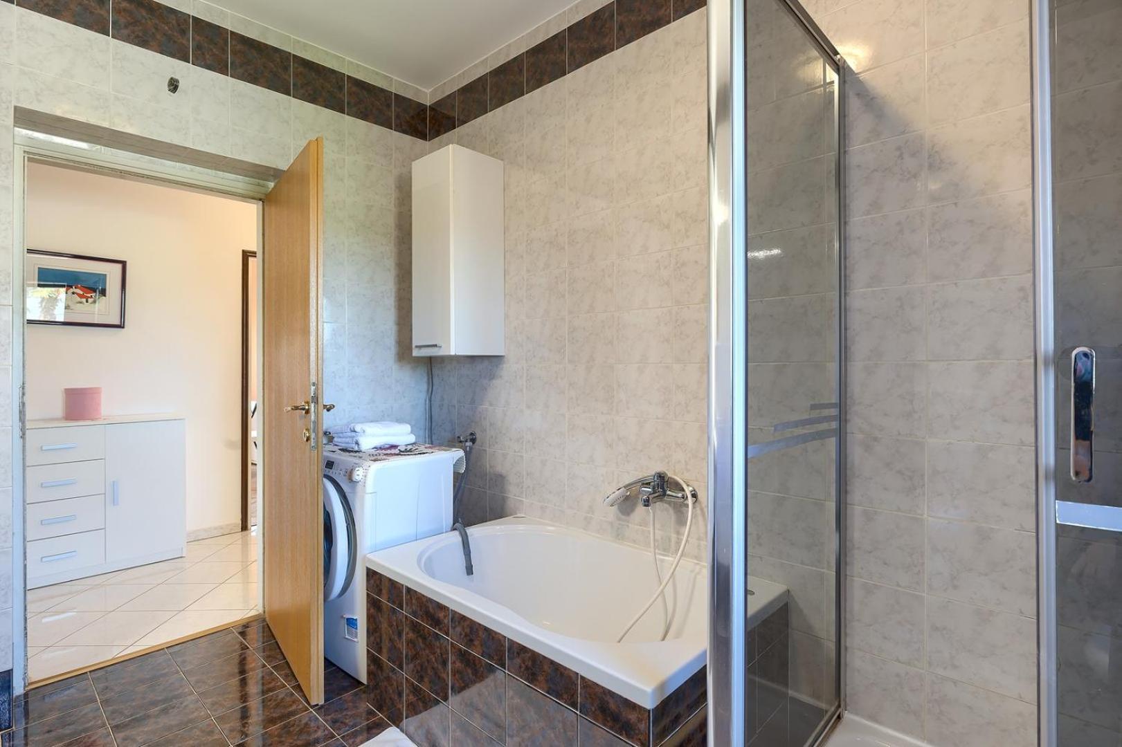 Apartment Viktor Пула Екстер'єр фото